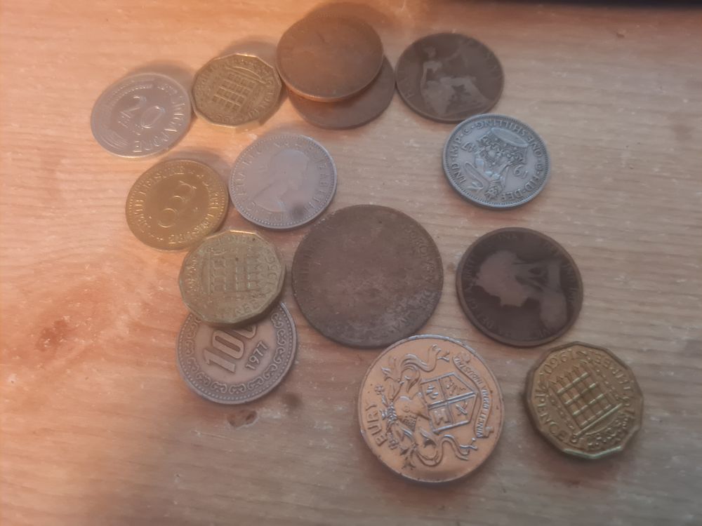 Lot 342: Vintage coin lot