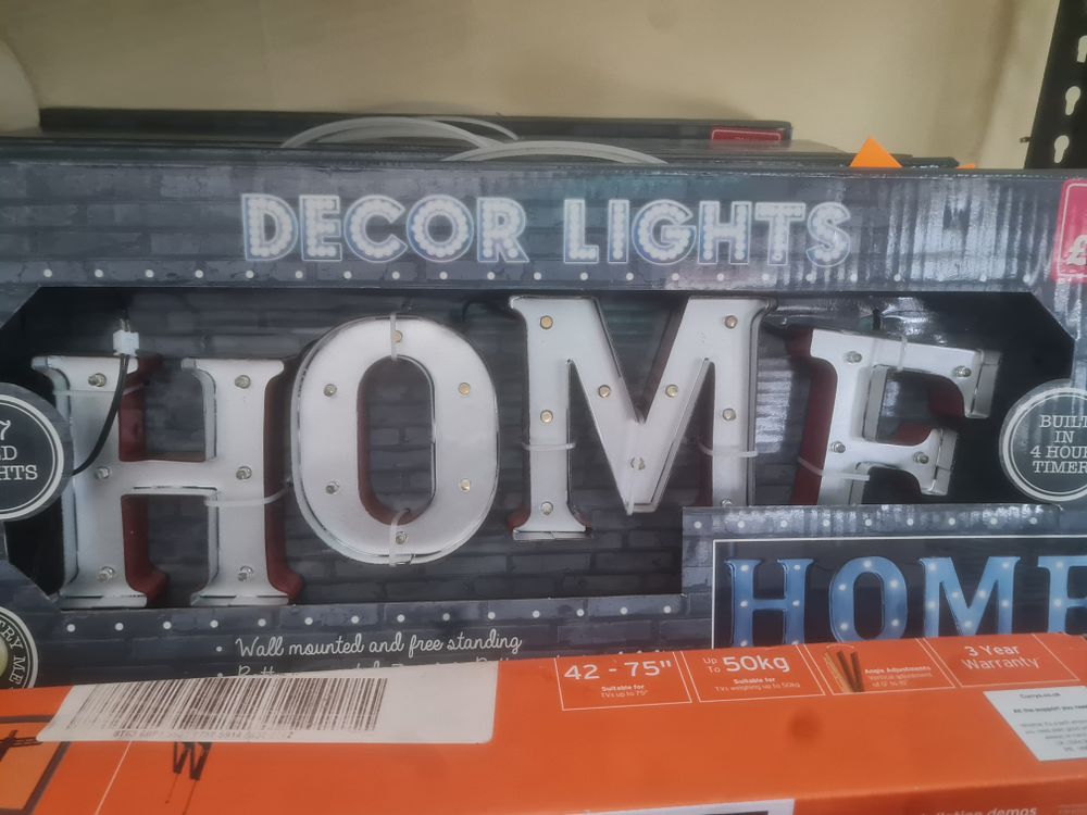Lot 149: New light up sign
