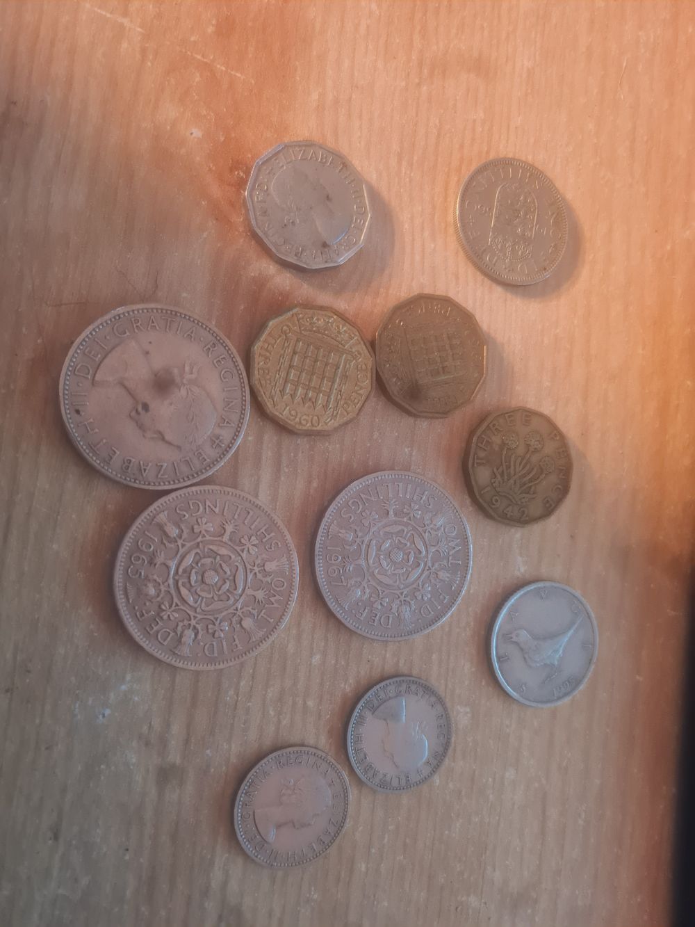 Lot 210: Vintage coin lot