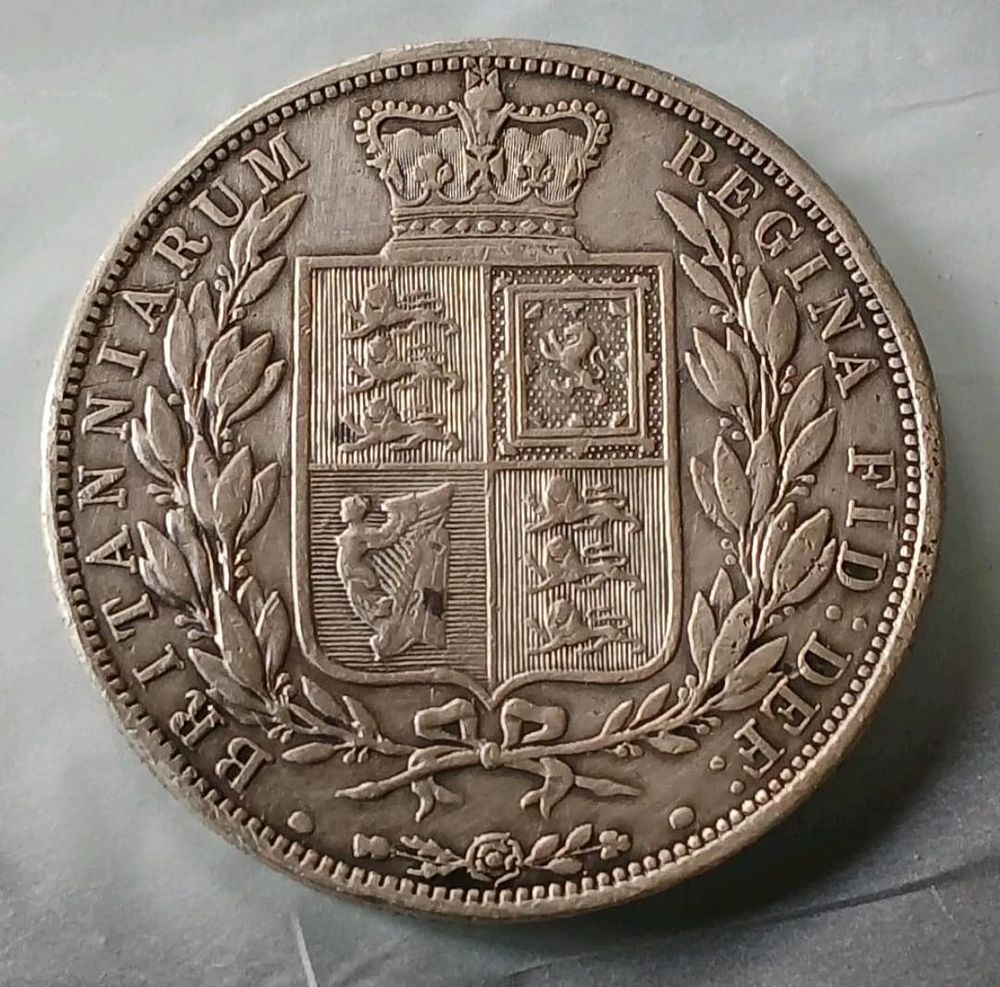 Lot 227: Victoria Half-Crown Coin Sterling Silver