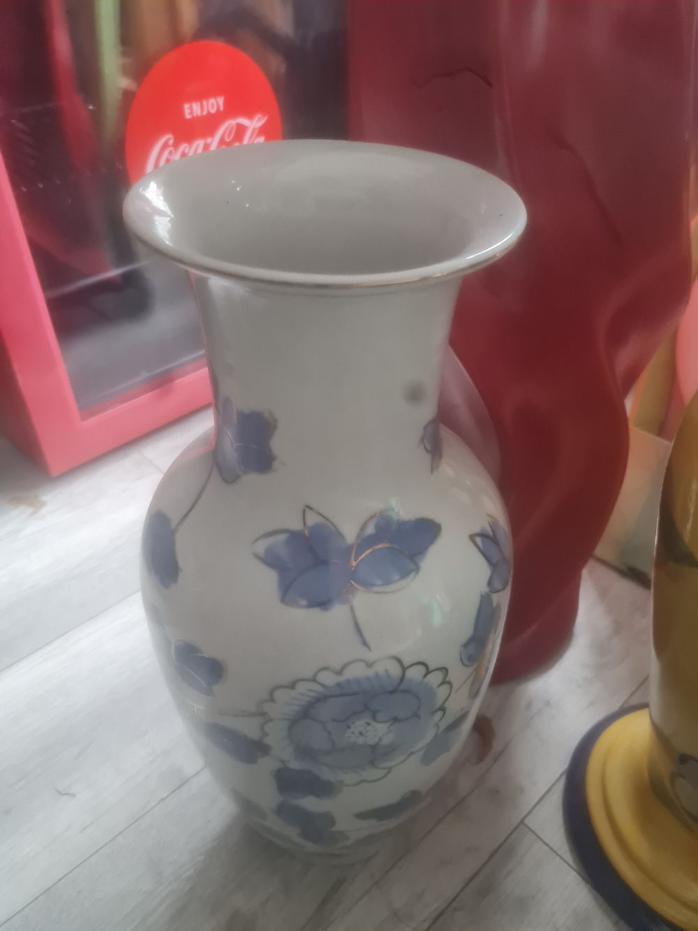 Lot 243: Large vase
