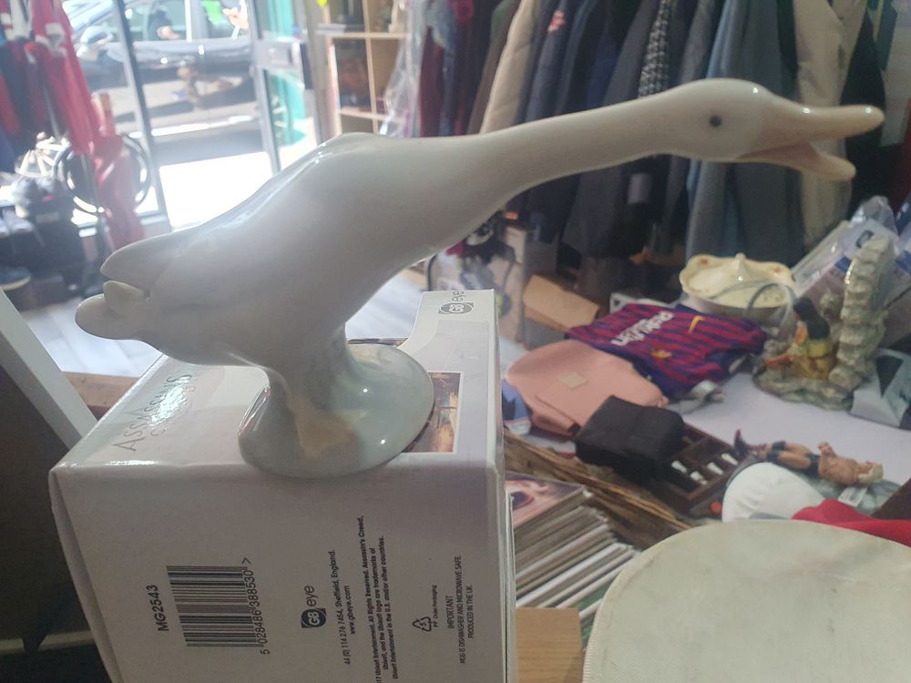 Lot 10c: Lladro goose