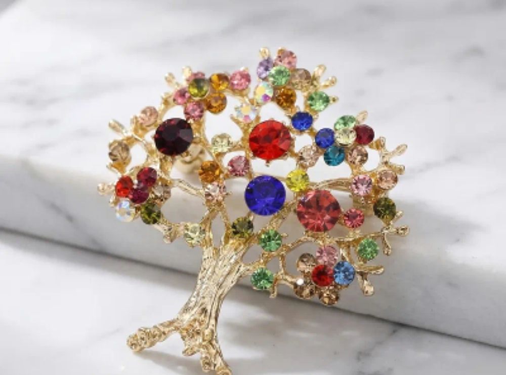 Lot 159: Tree briach
