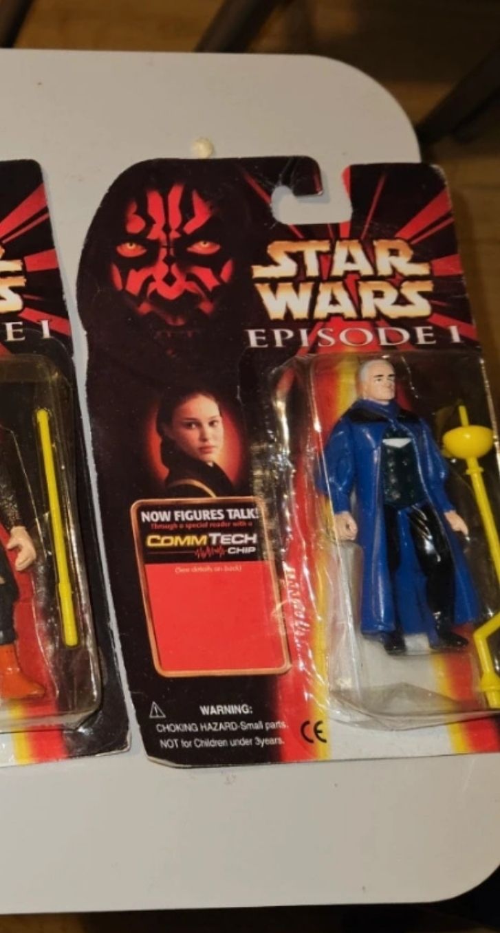 Lot 175: Boxed star wars