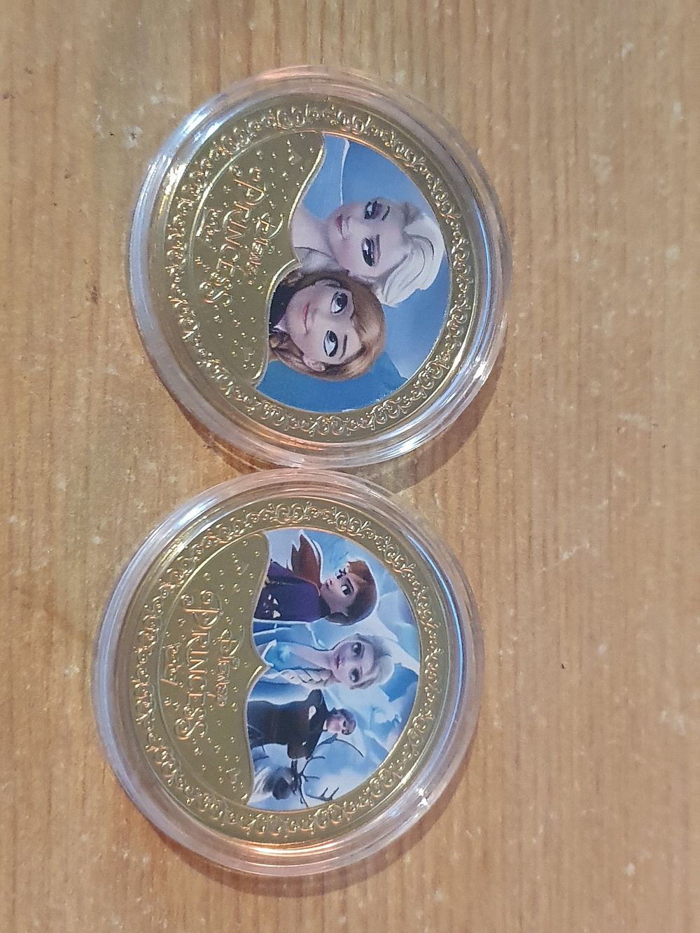 Lot 234: 2 collectable coins