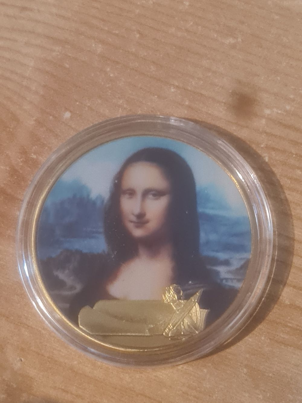 Lot 216: Mona lisa coin