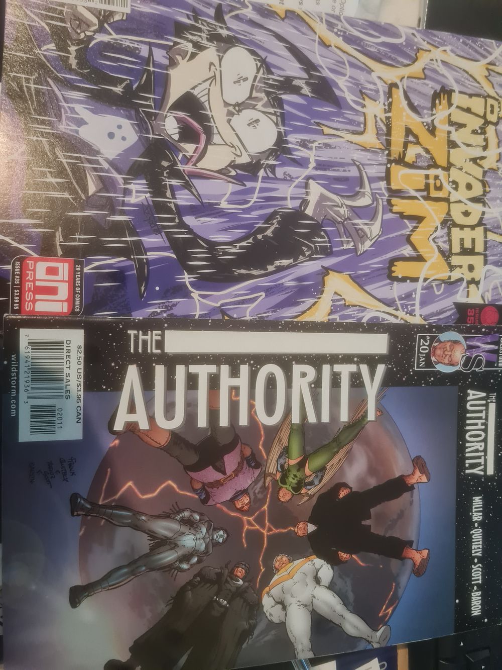 Lot 307: 2 comics