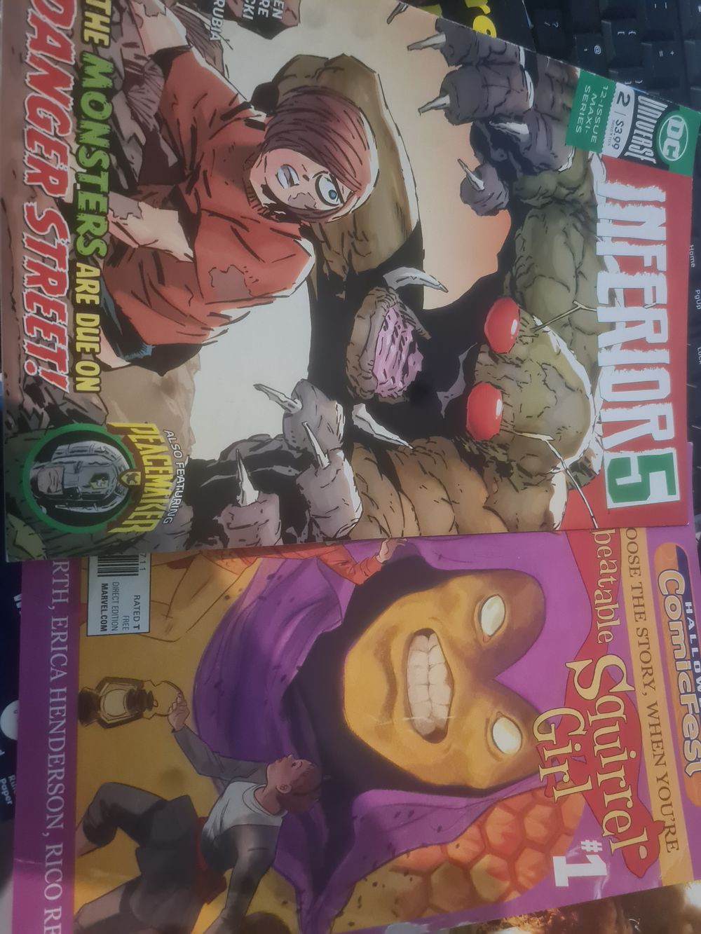 Lot 313: 2 comics