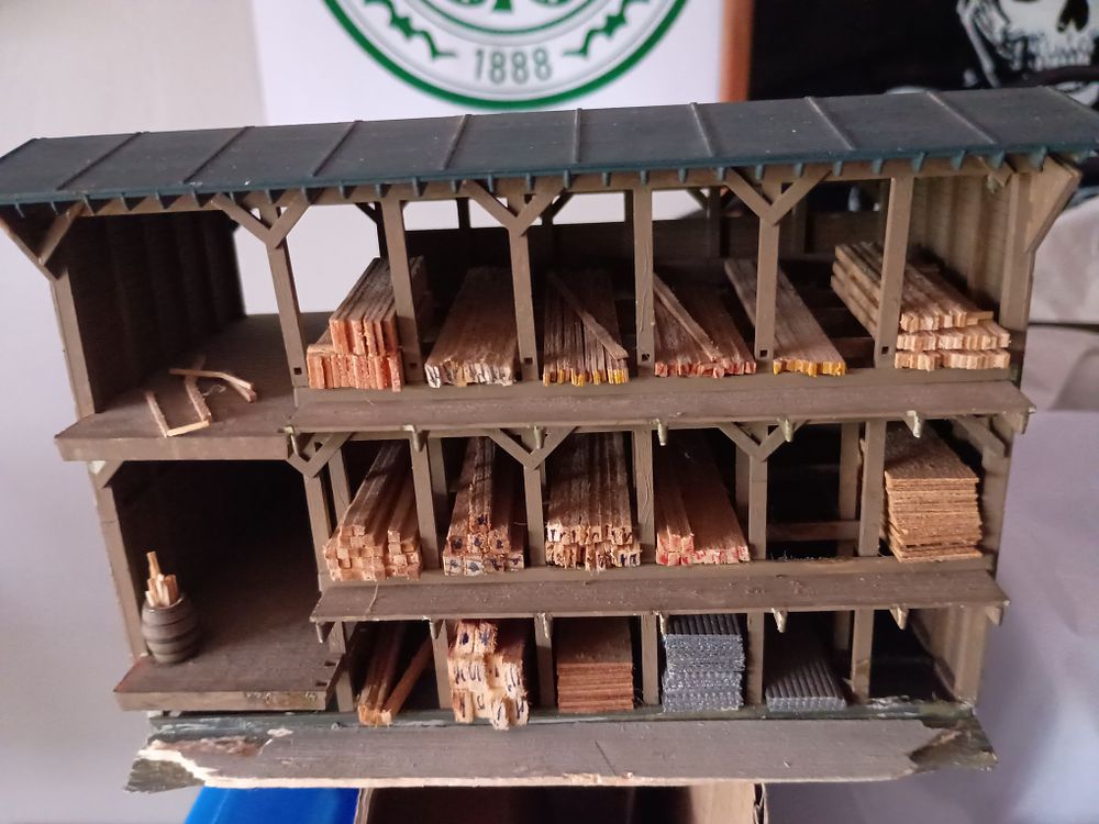 Lot 128: Railway model