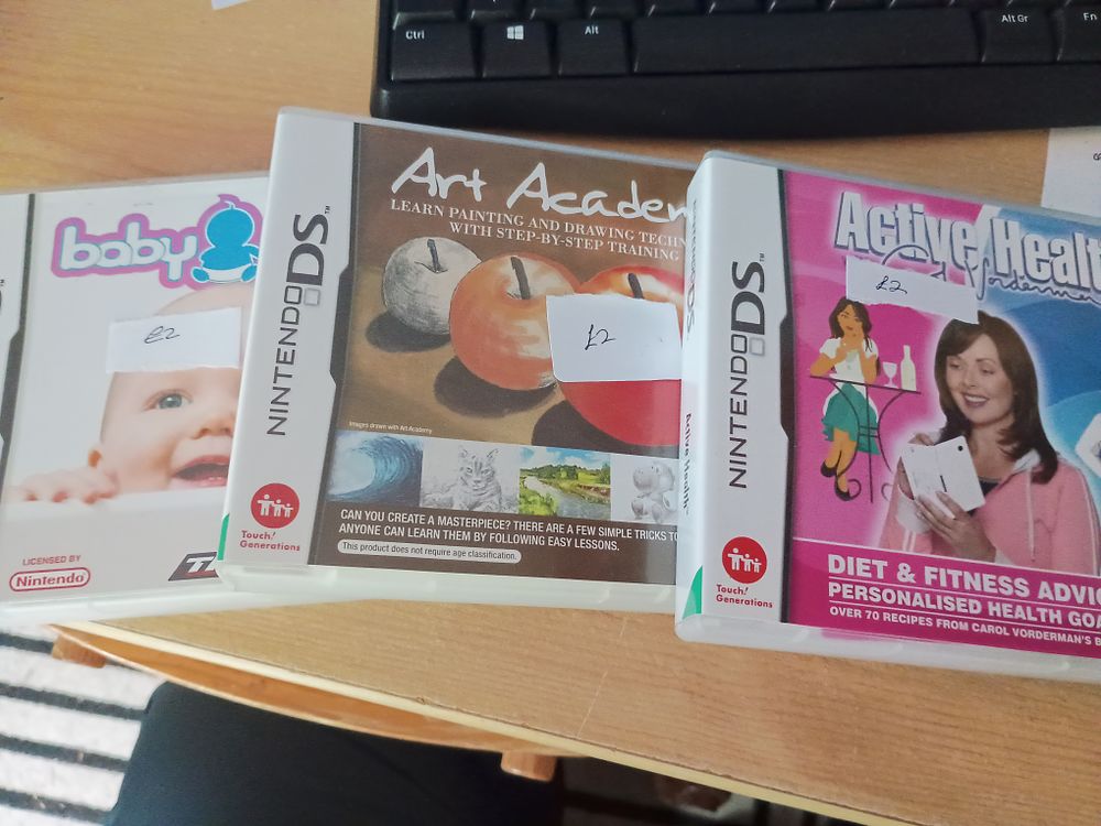 Lot 203: 3 ds games