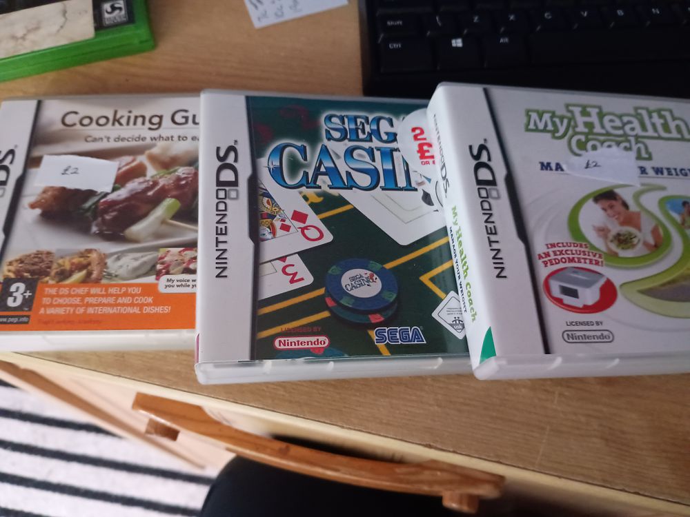Lot 204: 3 ds games