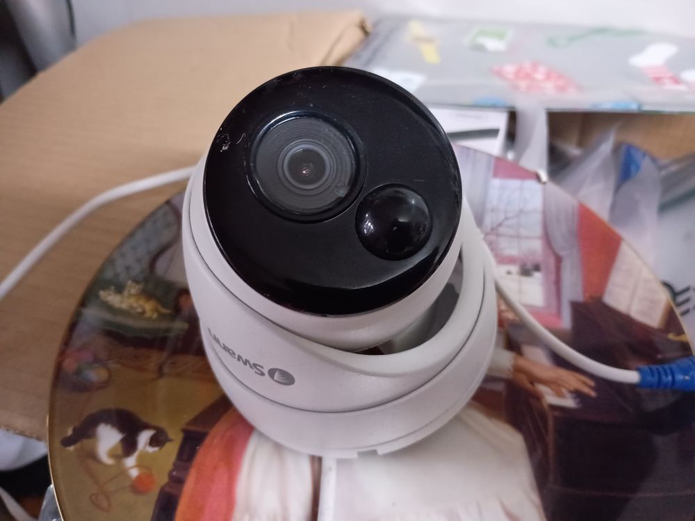 Lot 257: Security camera
