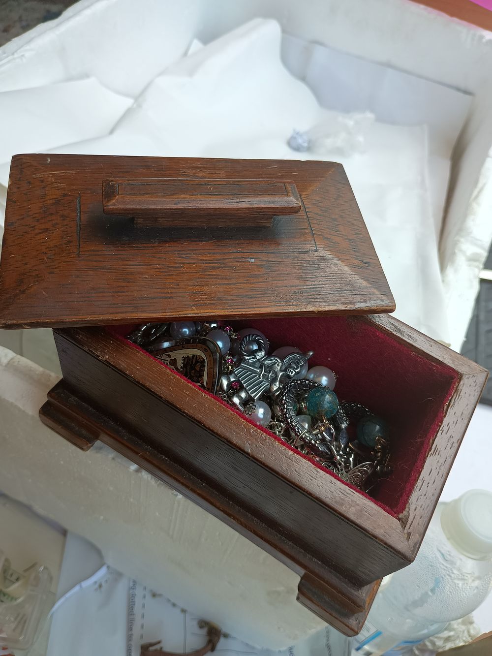 Lot 214: Wooden box with jewellery etc