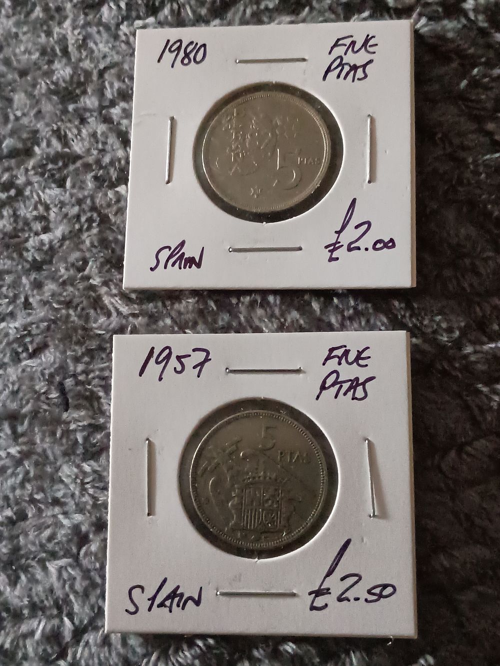 Lot 257: Cased Spanish coins