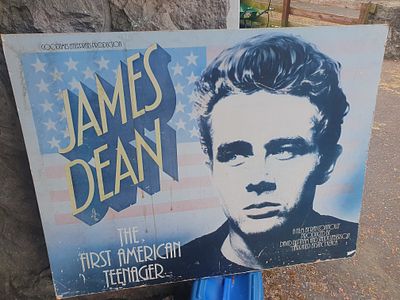 Large James Dean picture