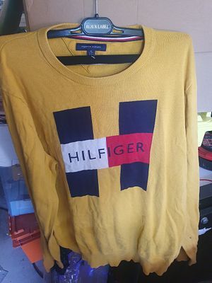 Tommy hilfiger size xl