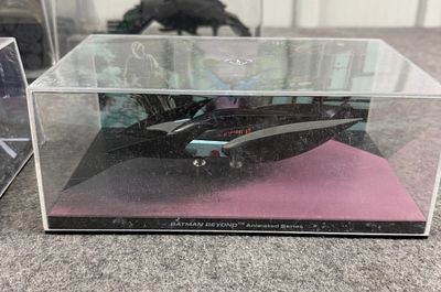 Batman boxed model