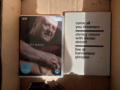 2 Chrissy Moore sets