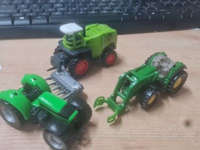 3 model farm vehicles