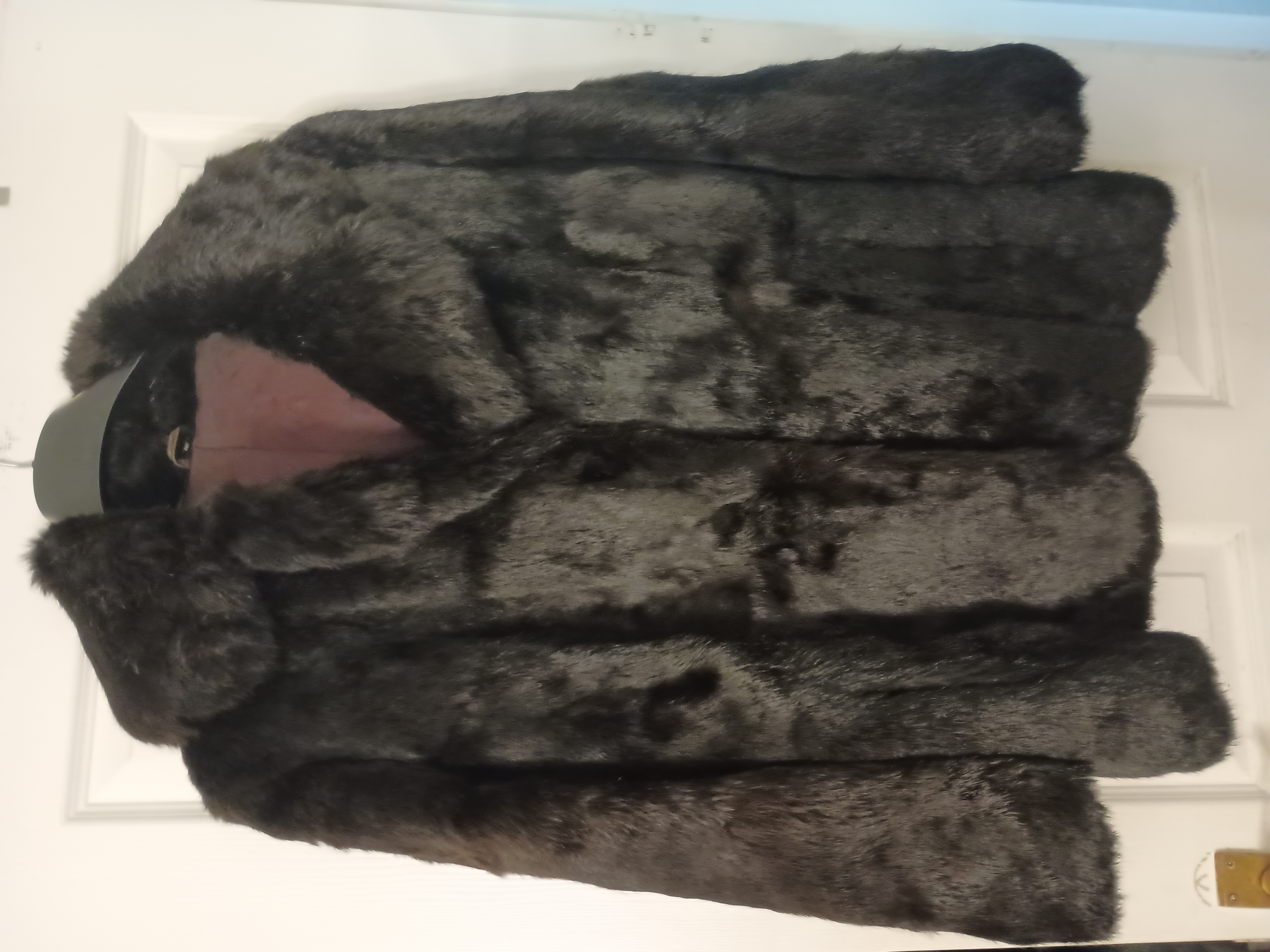 Ladies size 16 Beautiful Fur Coat