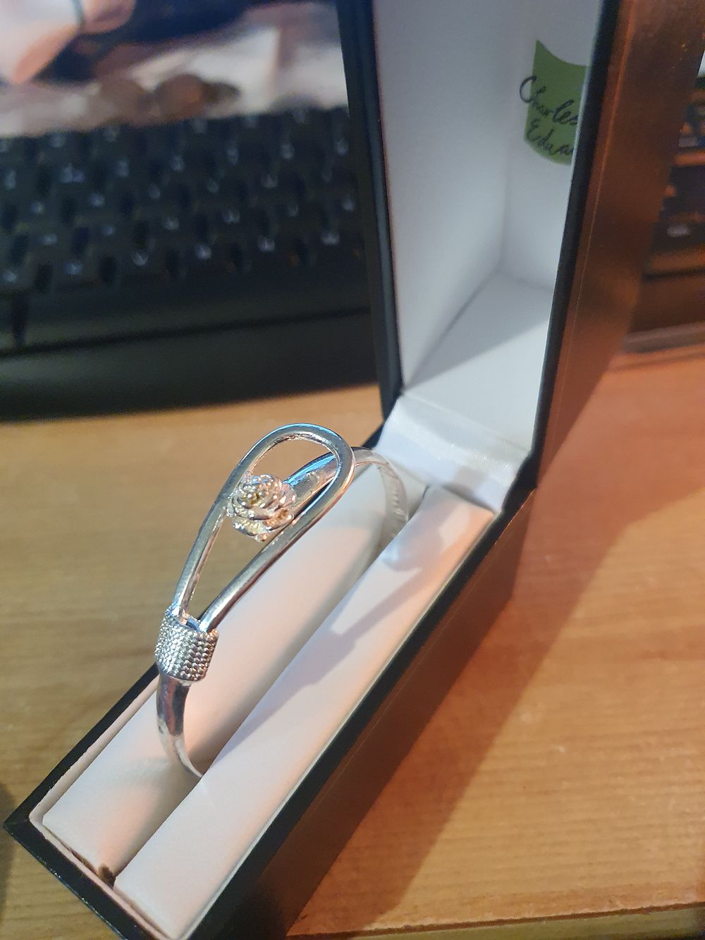 Lot 156: Ladies sterling bangle boxed