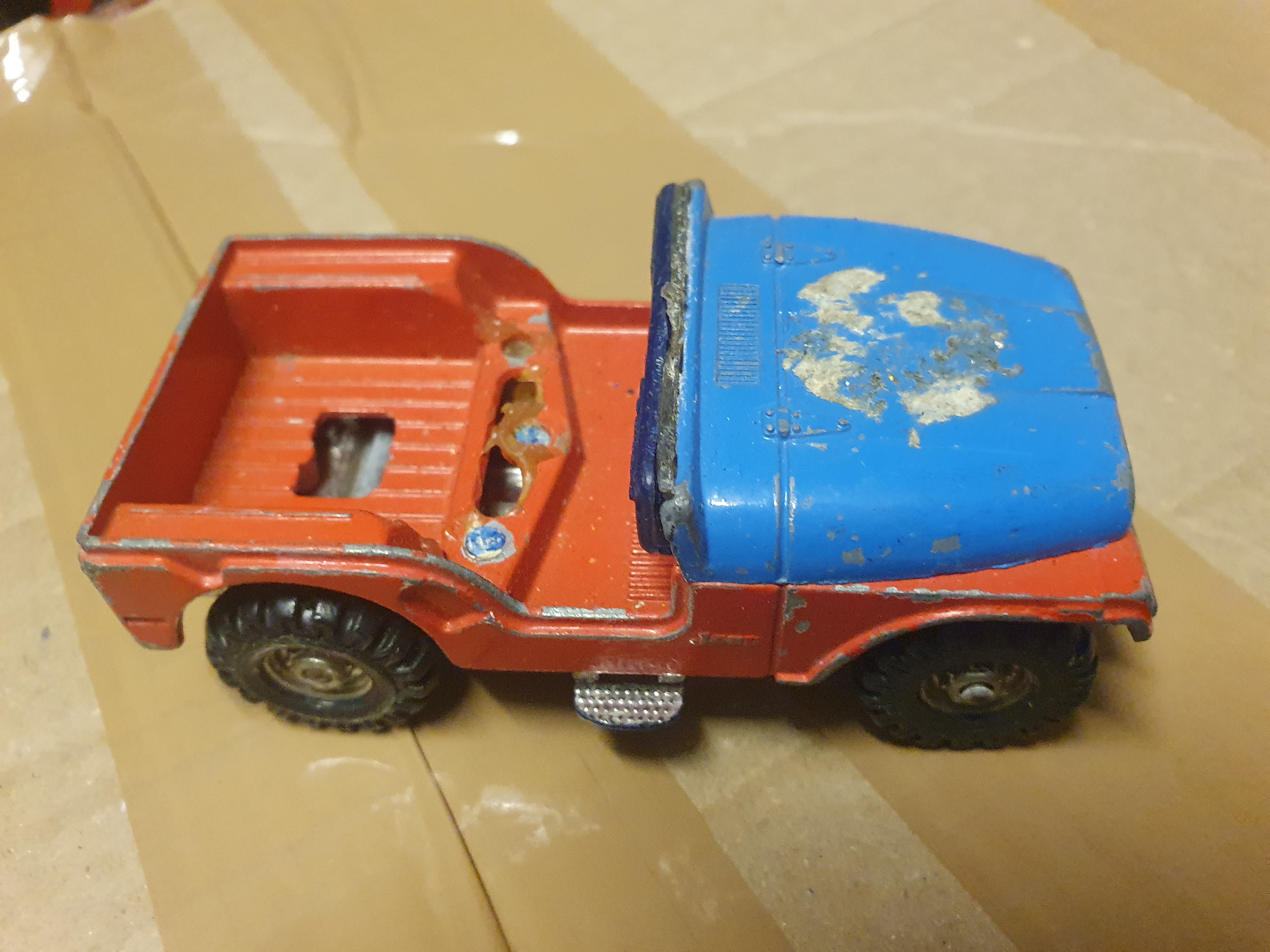Vintage Corgi jeep