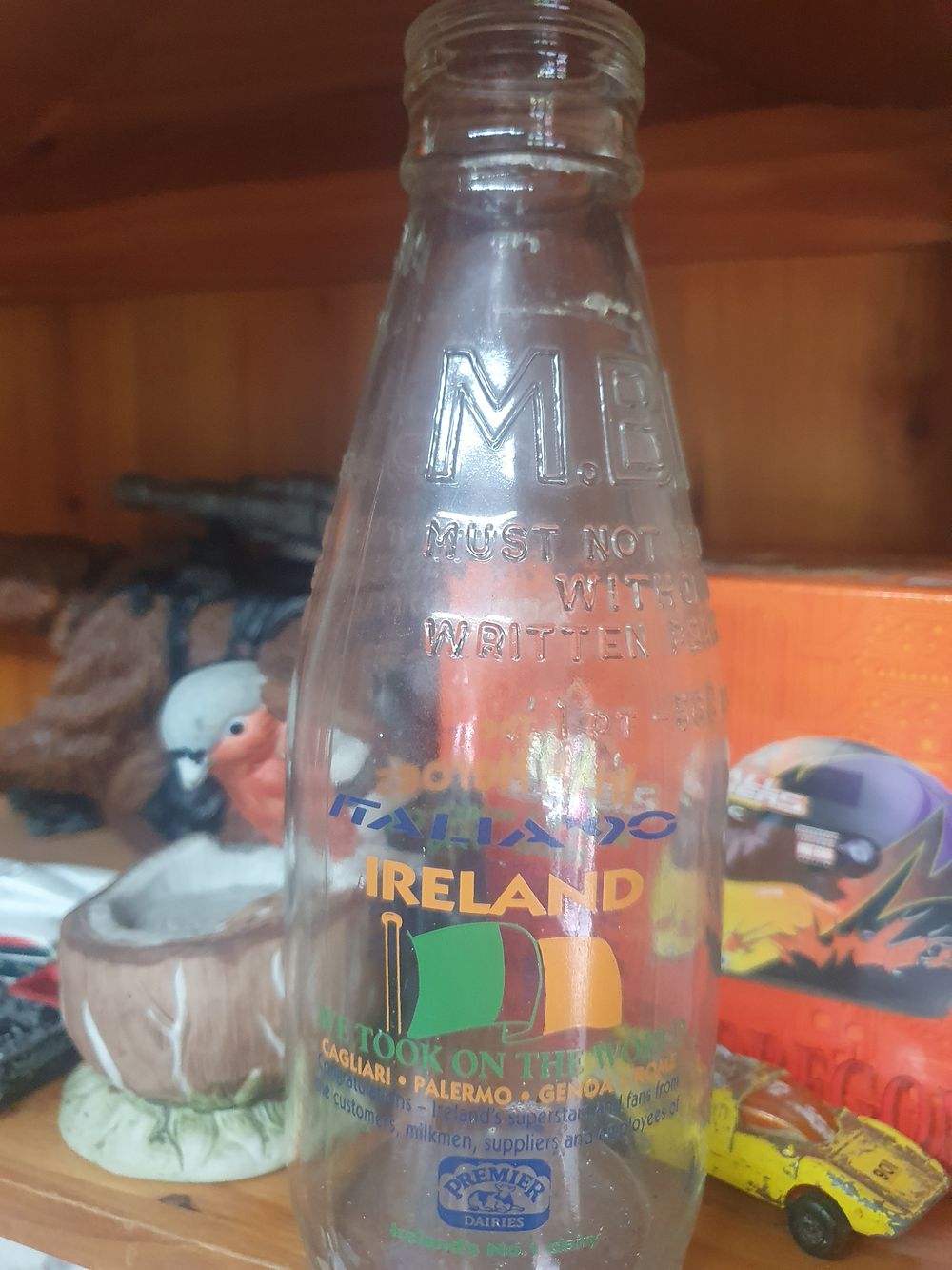 Lot 166: Italian 90 Ireland collectable