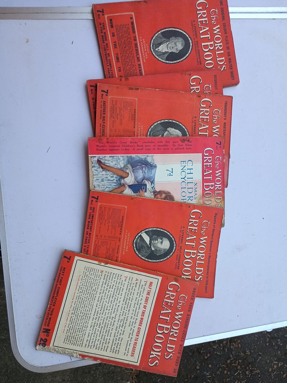 Lot 117: Collection of vintage books
