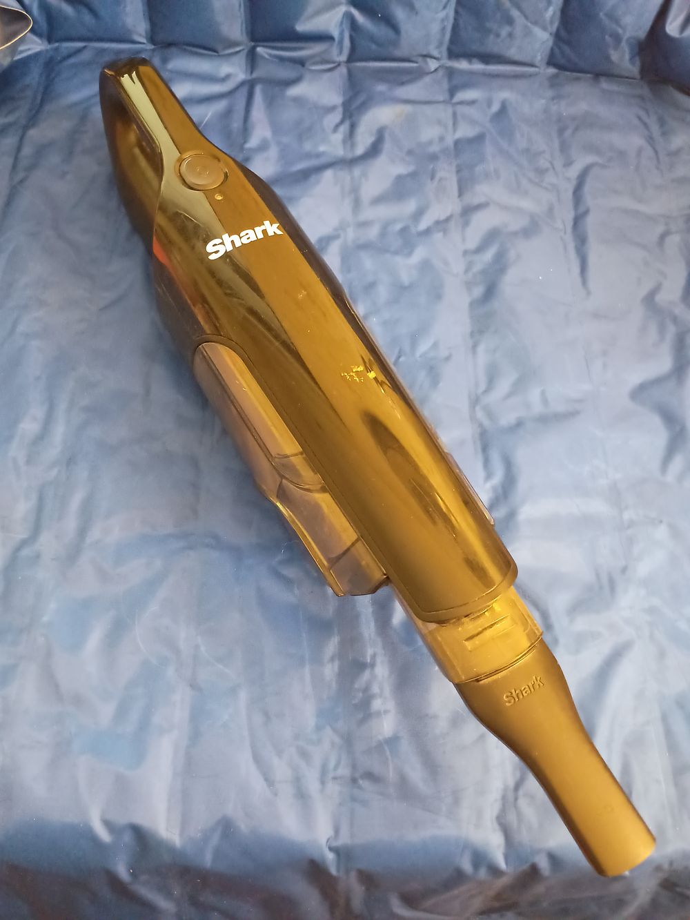 Lot 171: Handheld Shark Vacuum-Working Needs Adapter