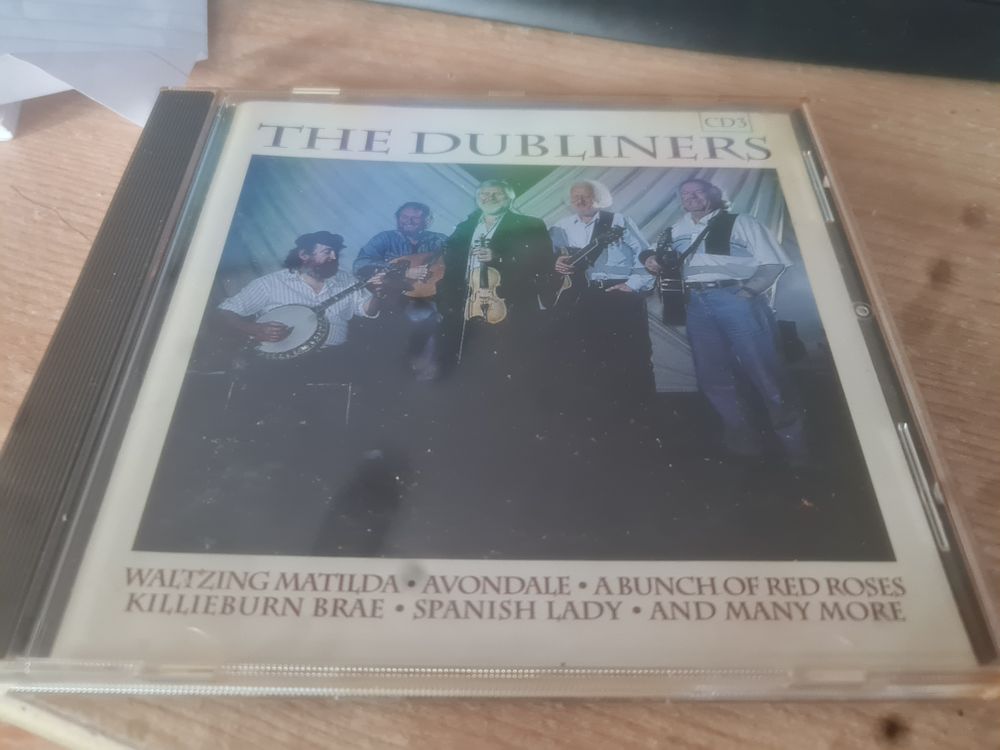 Lot 190: The dubliners set