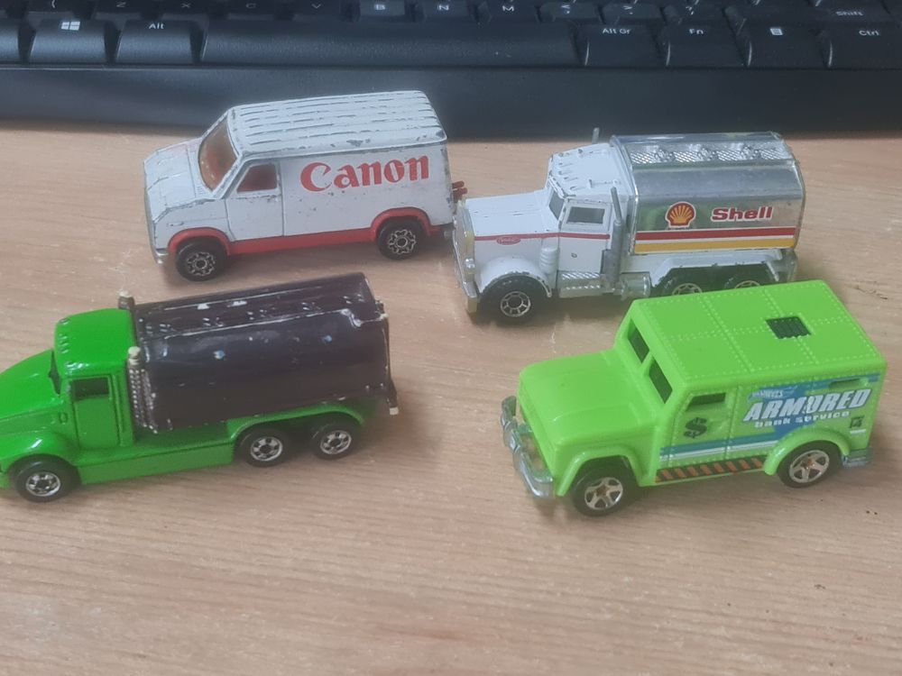 Lot 195: Model lot
