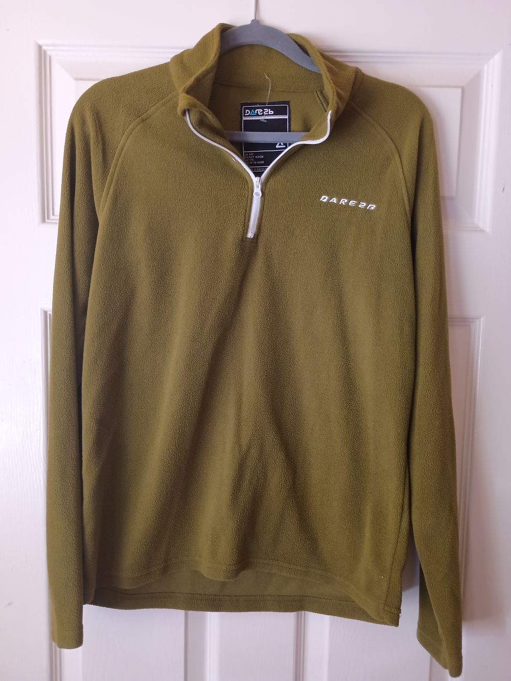 Lot 188: Dare 2 Be Fleece Quarter Zip age 15-16years