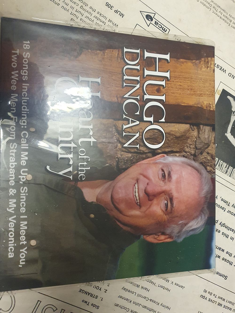 Lot 214: Sealed Hugo duncan
