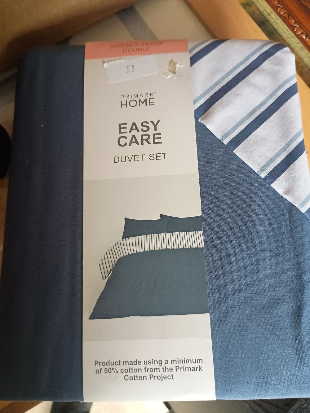 Lot 112: New double duvet set