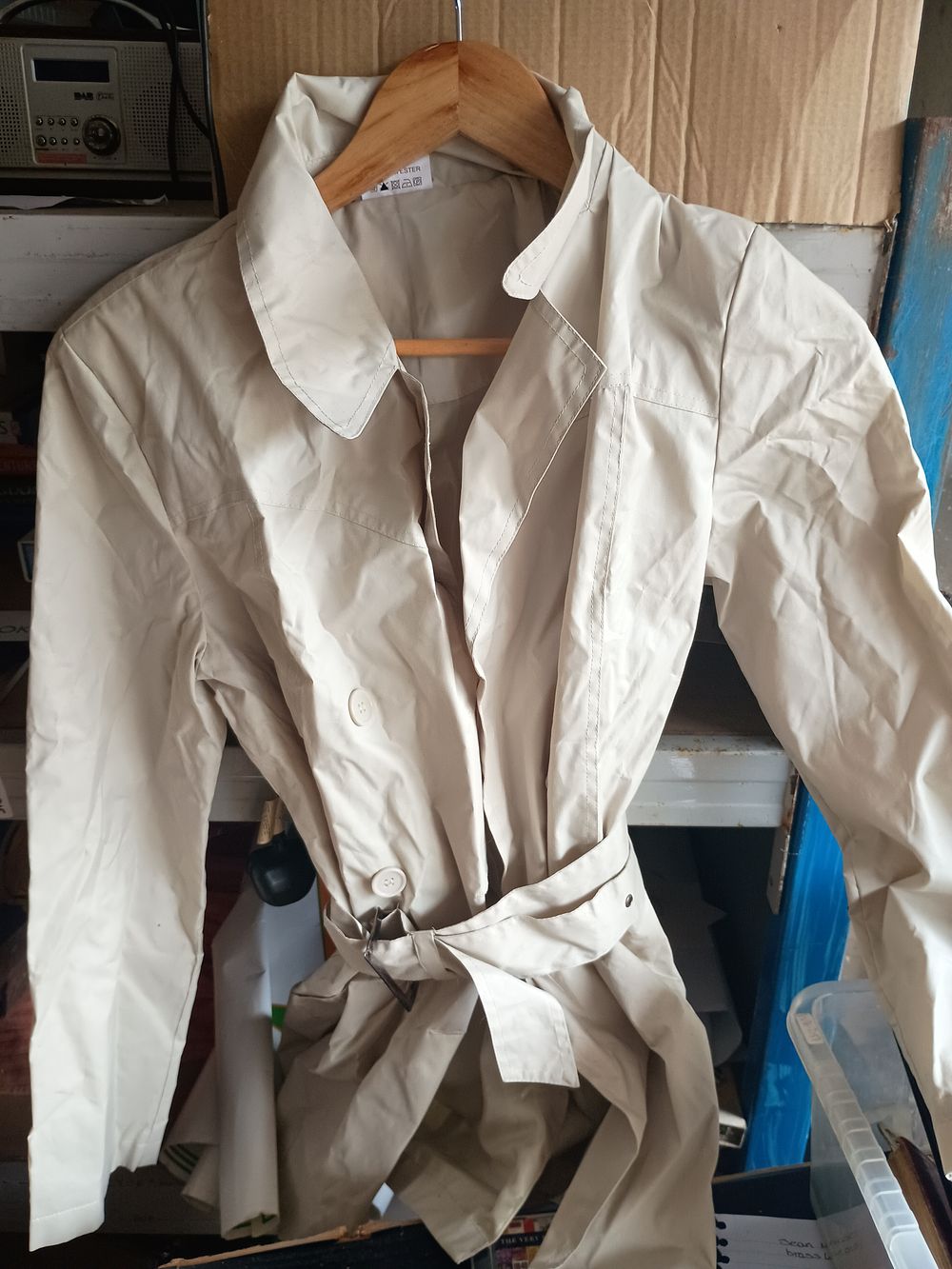 Lot 121: Ladies jacket