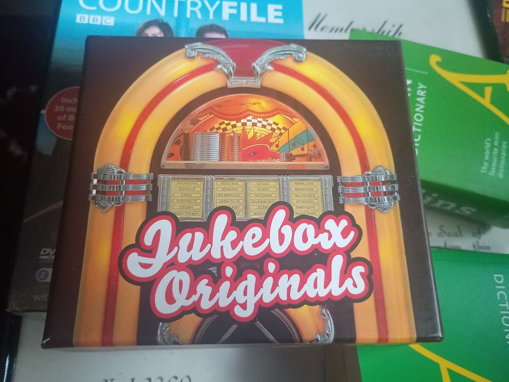 Lot 245: Jukebox originals set