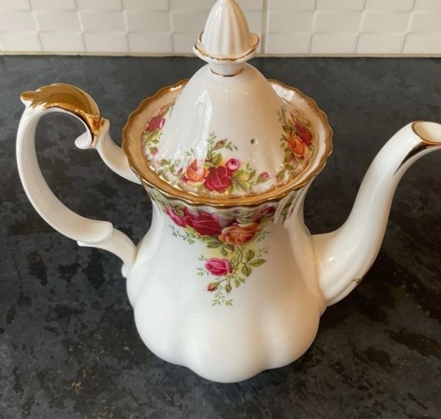 Lot 120: Royal Albert teapot