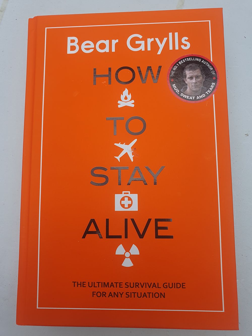 Lot 183: Bear grills how to stay alive
