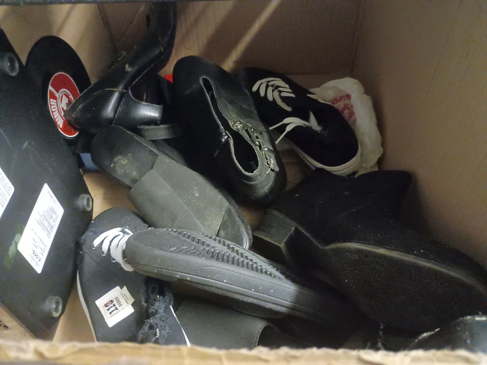 Lot 95: Joblot of ladies shoes