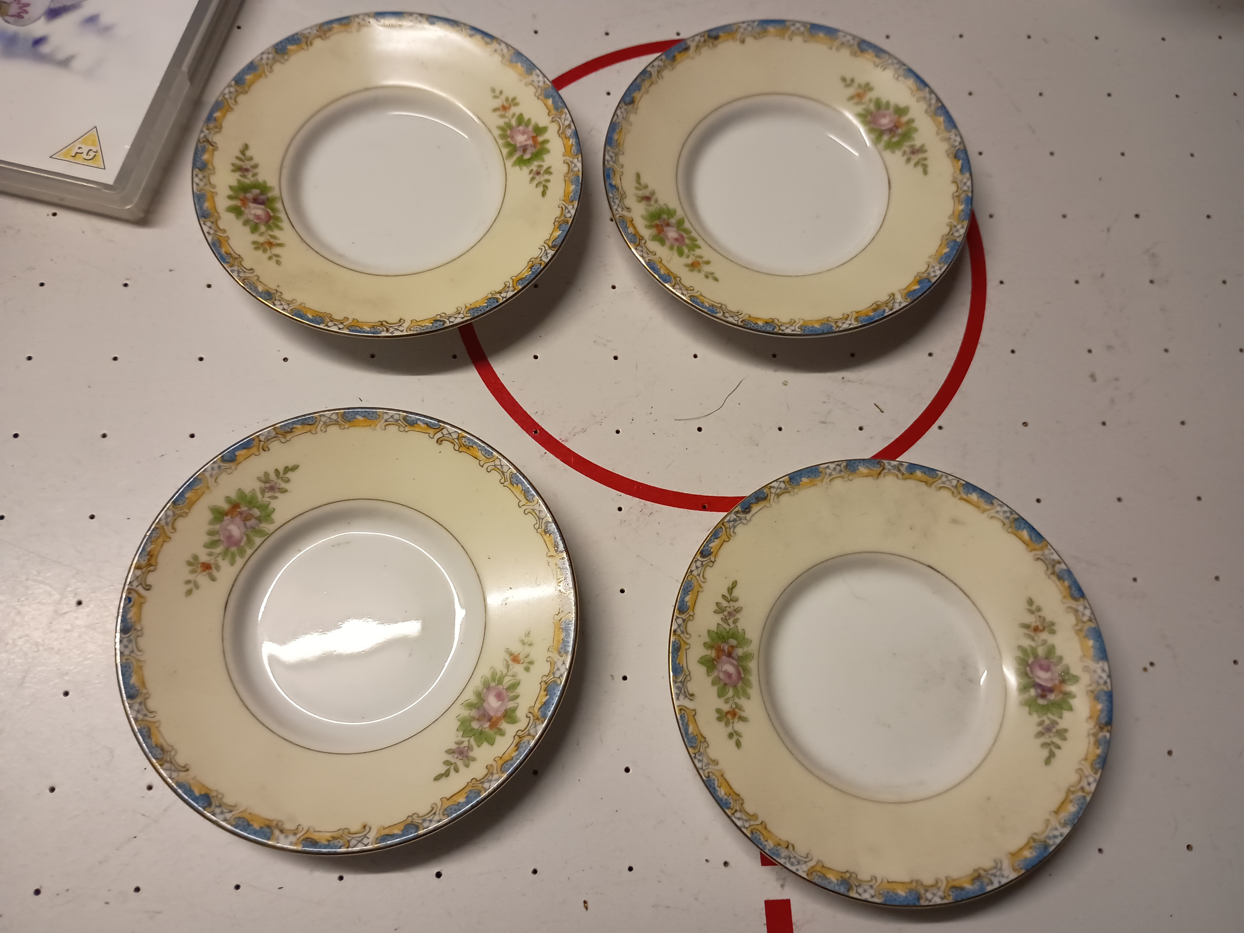 4 made in Japan saucers