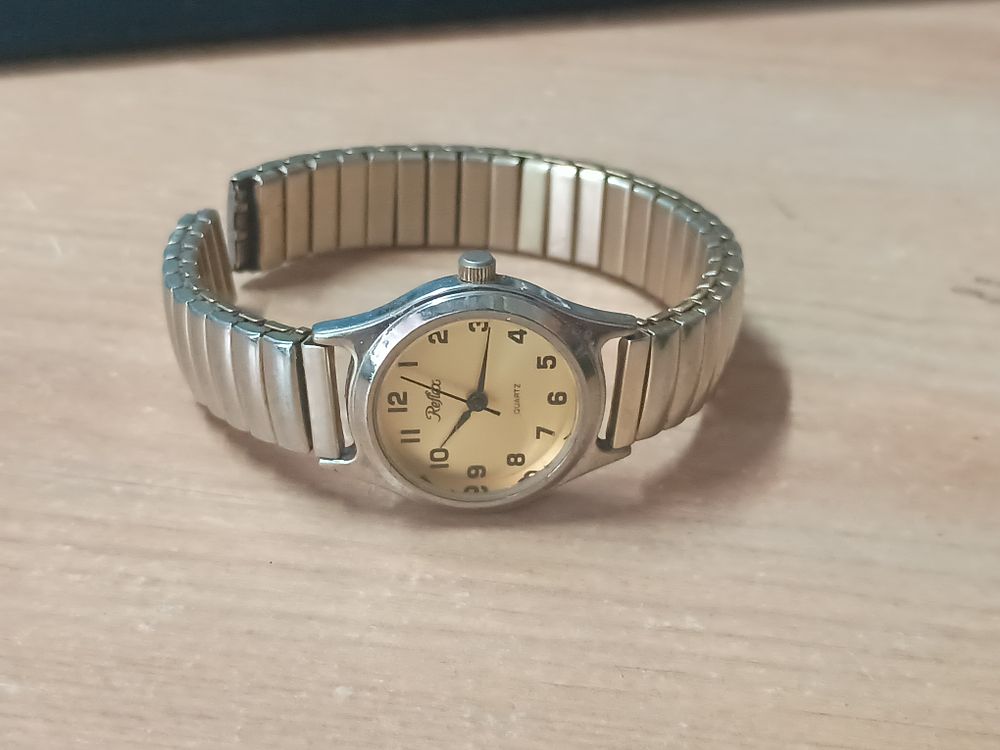 Lot 222: Reflex watch