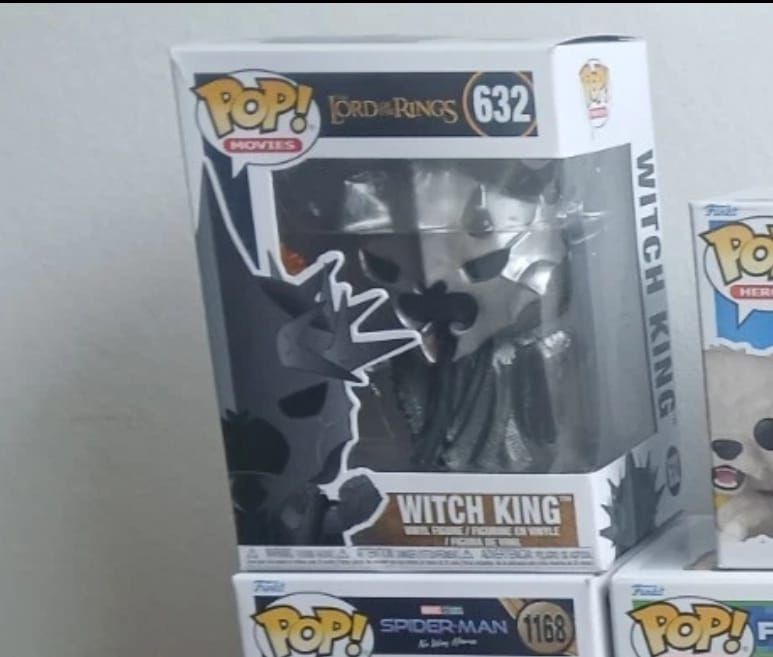 Lot 255: Funko pop
