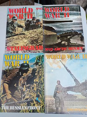 Lot of world wars booklets