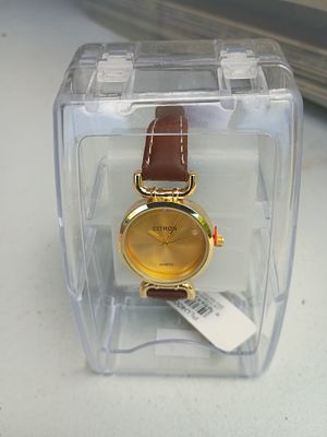 Boxed citron gents watch