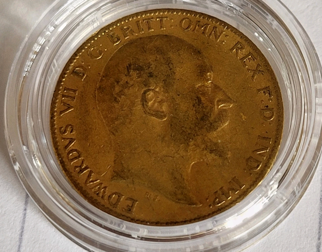 22ct half sovereign