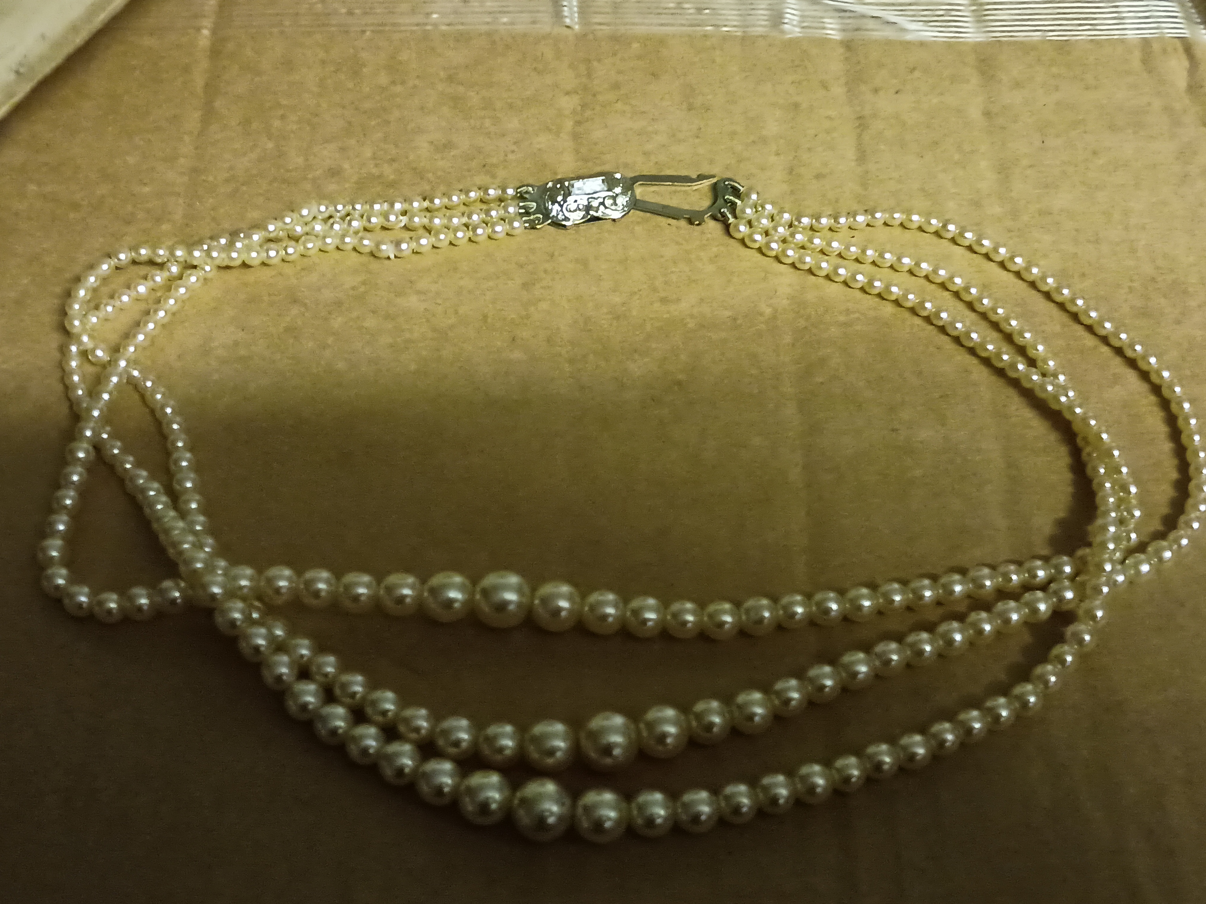 Vintage 3 layered beaded chain