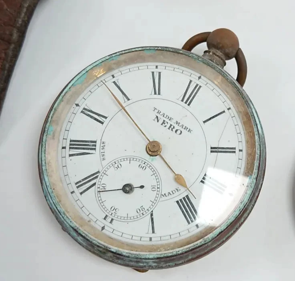 Lot 205: Vintage Nero pocket watch