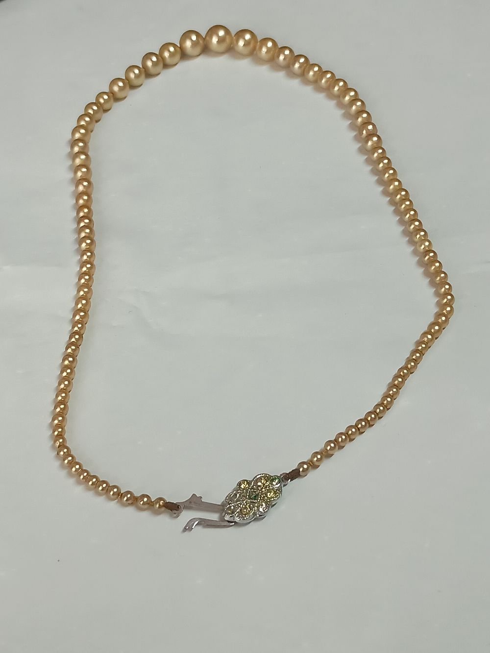 Lot 186: Ladies Vintage Necklace