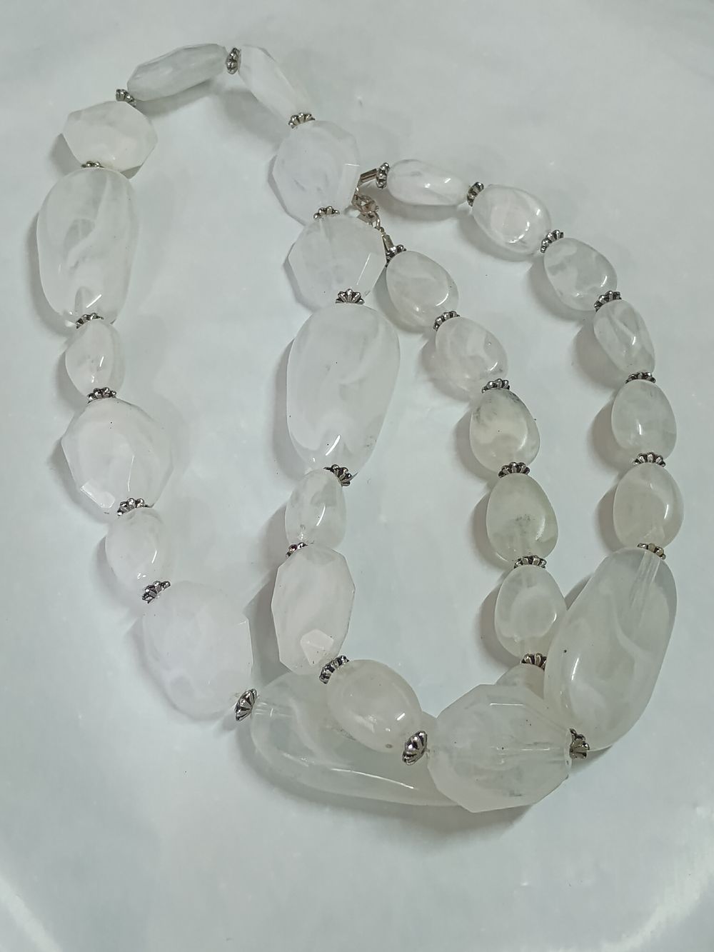 Lot 227: Beautiful vintage semi Frosted chunky Stone Necklace