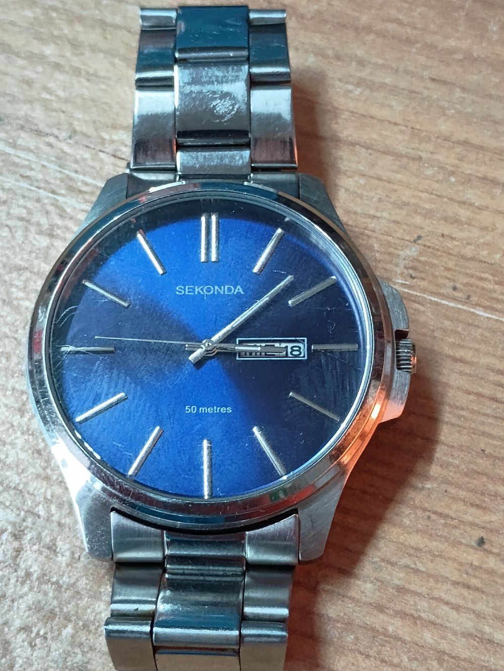 Lot 238: Gents watch pwo